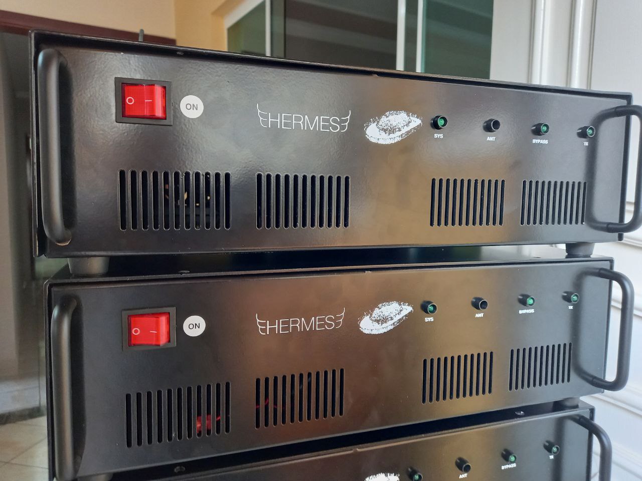 HERMES - High-frequency Emergency and Rural Multimedia Exchange System